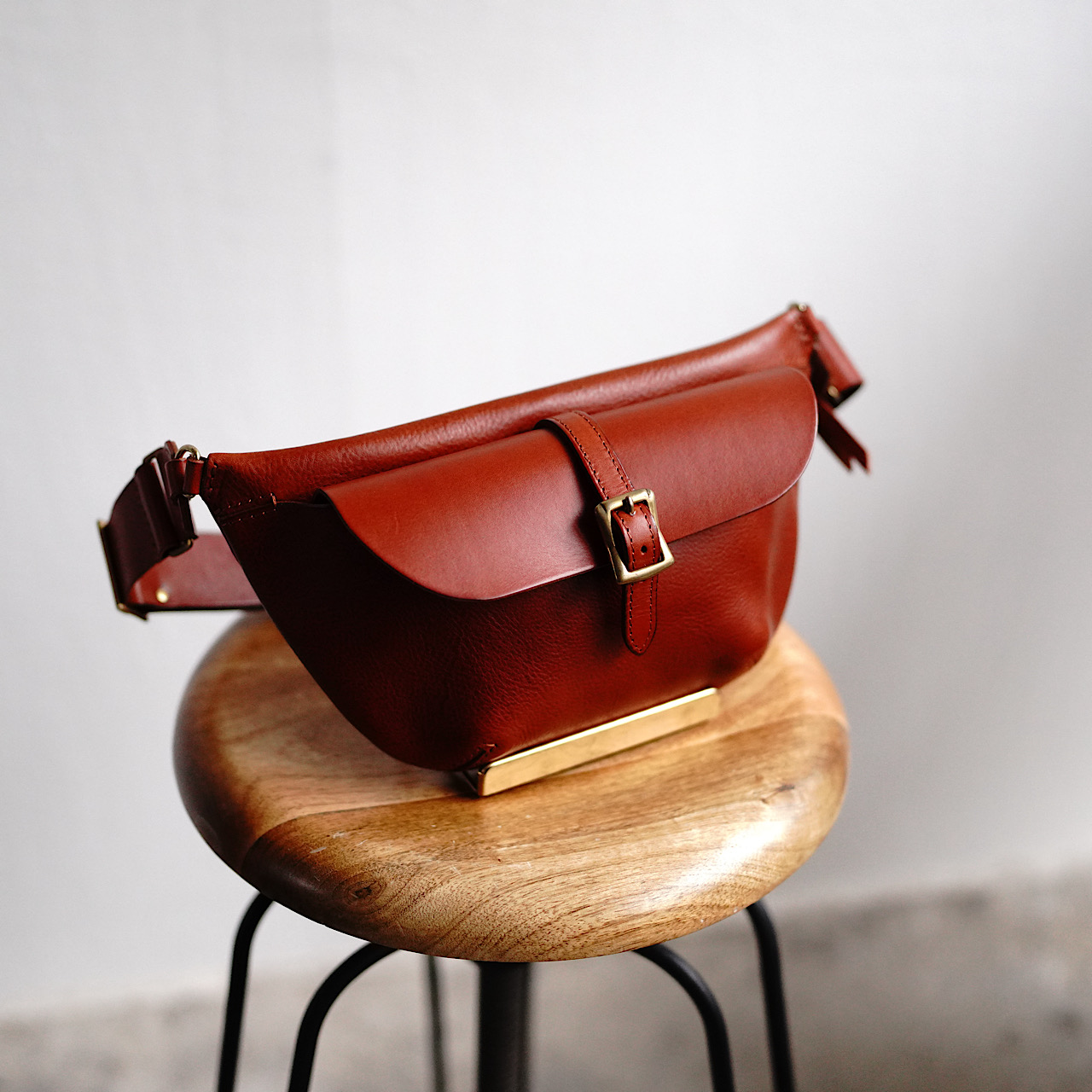 LONA MILI S size ボディバッグ MILI