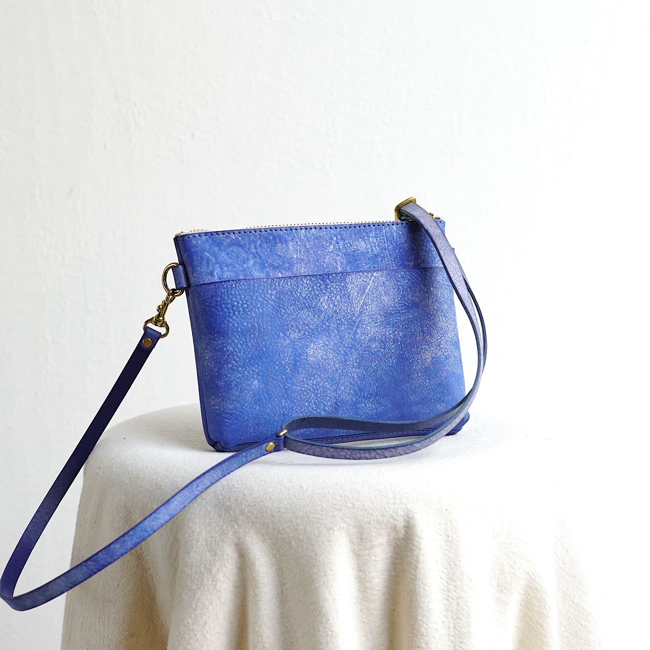 Sleek sacoche -small-Alaska Blue